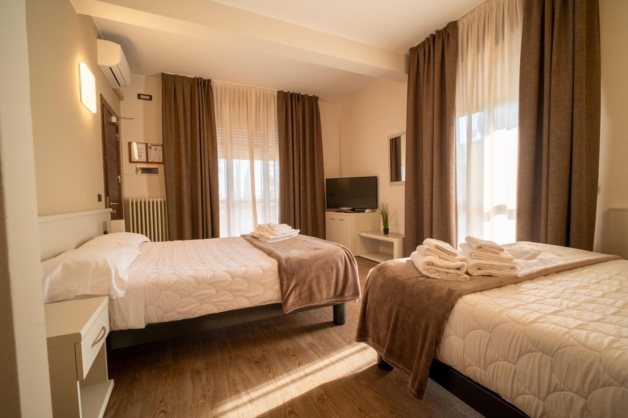 Gardenia Hotel