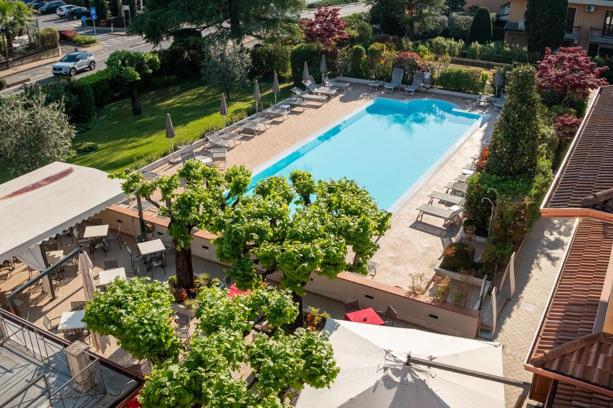 Gardenia Hotel